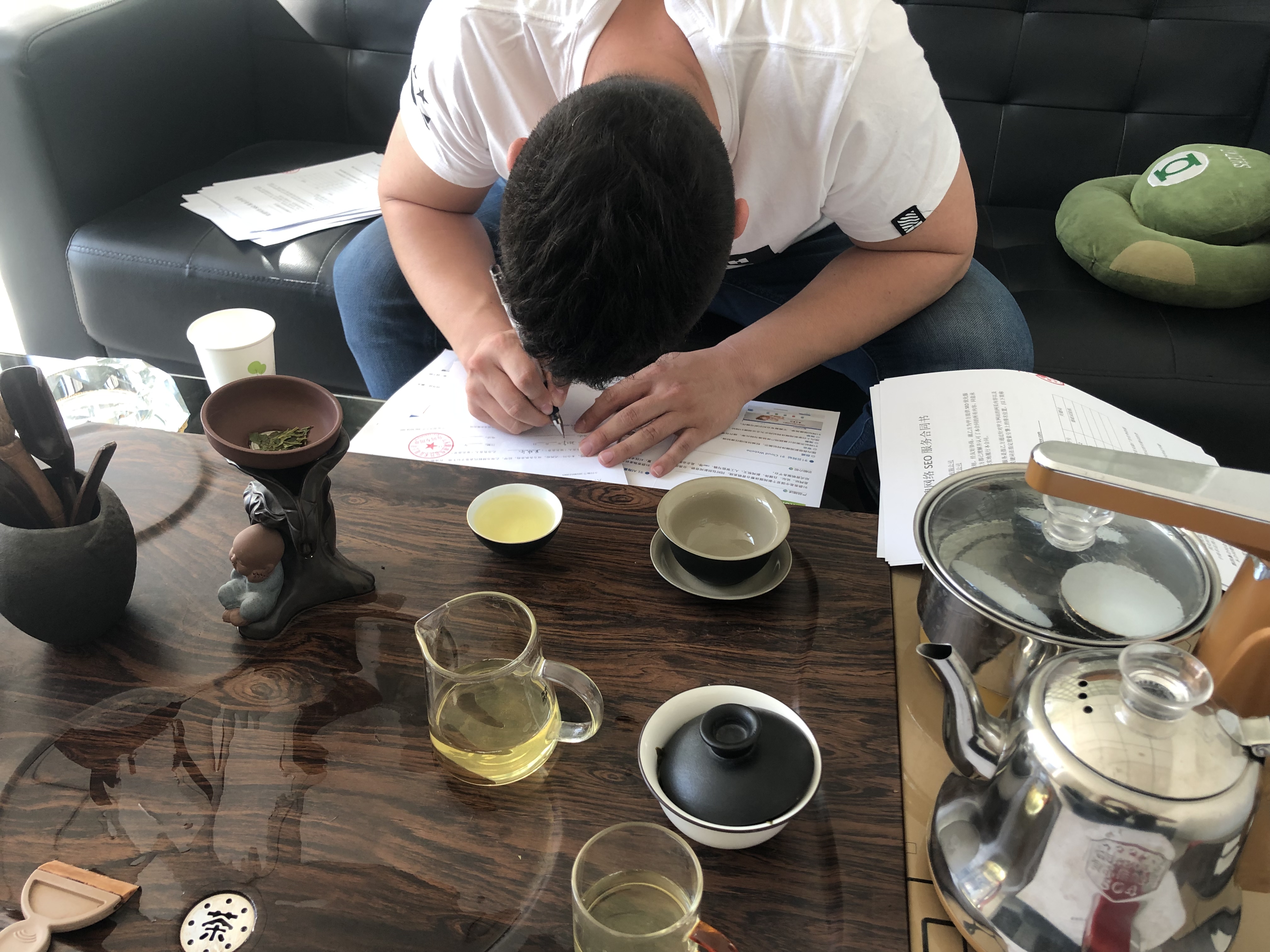 聚搜網(wǎng)與新客戶簽訂合同啦！